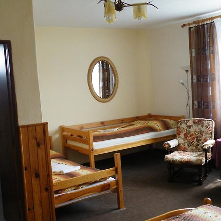 Sunnystreet Guesthouse Stara Lesna Exterior photo