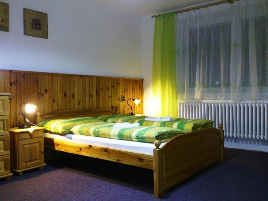 Sunnystreet Guesthouse Stara Lesna Exterior photo