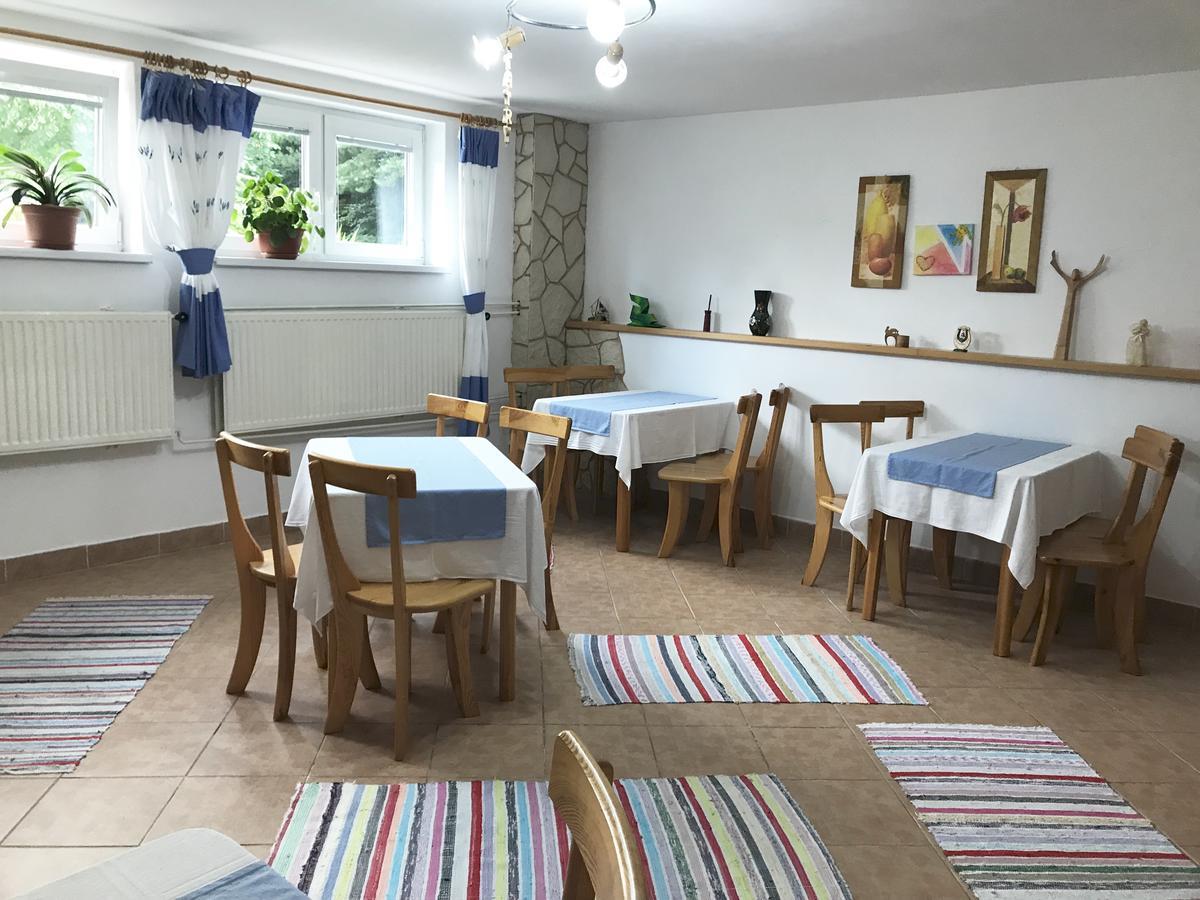 Sunnystreet Guesthouse Stara Lesna Exterior photo